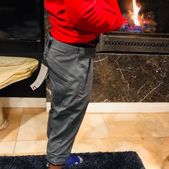 Coldsmoke KAPVIK 3/4 Length Hiking Biking Pants Olive Green  Size XS - Picture 3 of 8